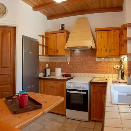 Σπίτι διακοπών Pano Rouga - Theo *