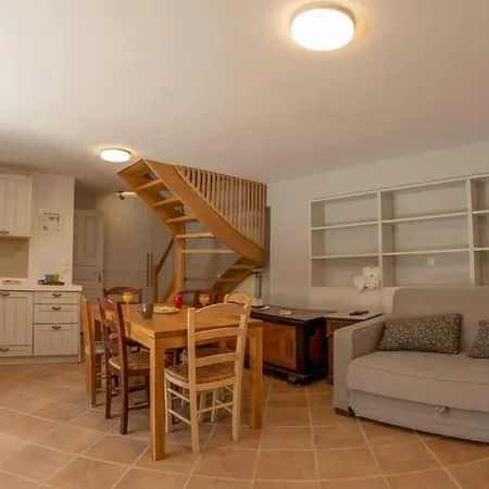 Pano Rouga - Theo * אלכסנדרוס